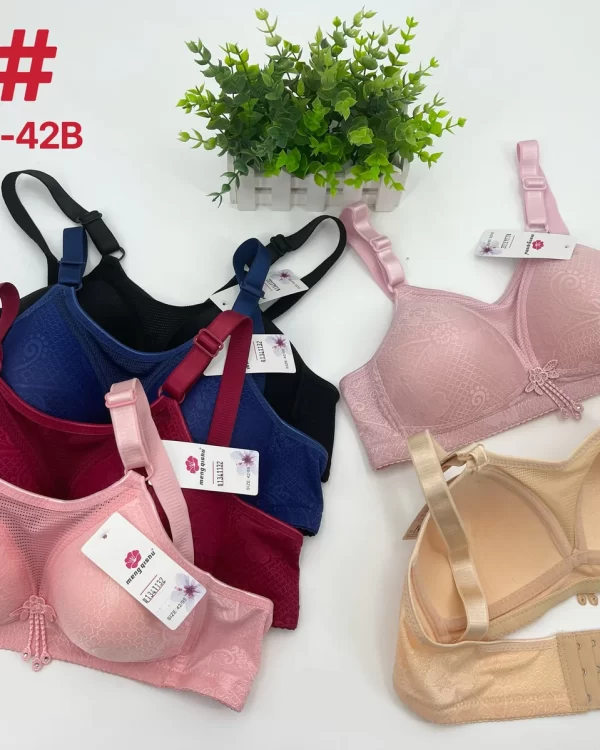 Wholesale Bandeau bra B cup model Y4 from factory 134 - China lingerie manufacturer & supplier