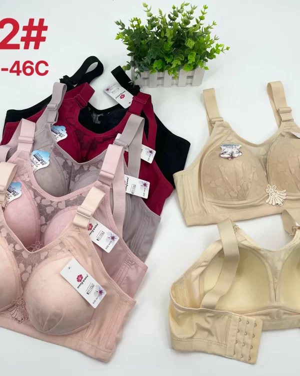 Wholesale Plus Size Bandeau Bra C Cup (2022) - China lingerie manufacturer & supplier