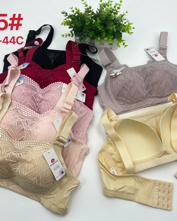 Wholesale Plus Size bra C cup model 2025 from factory 111 - China lingerie manufacturer & supplier