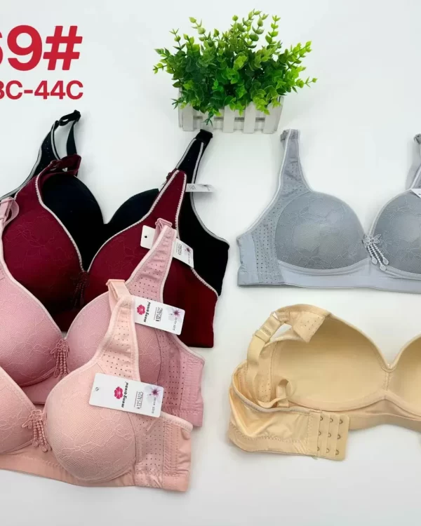 Wholesale Plus Size Lace Trim Bra C Cup (669) - China lingerie manufacturer & supplier